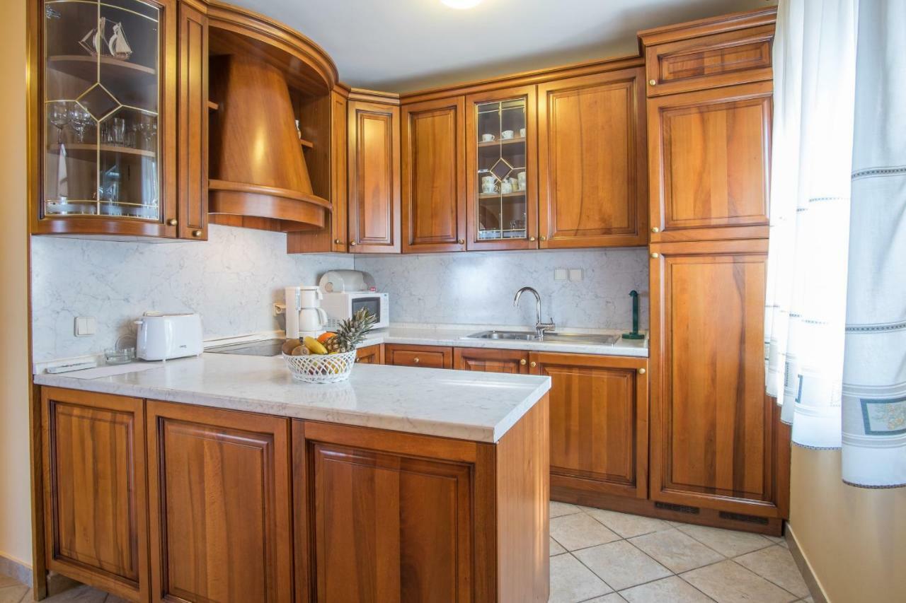 Apartman Cubranic Apartment Vrbnik Ngoại thất bức ảnh
